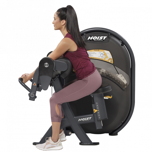 Силовой тренажер Бицепс сидя HOIST CL-3102 (матовый черный/черный) грузоблочный со встроенным стеком 91 кг