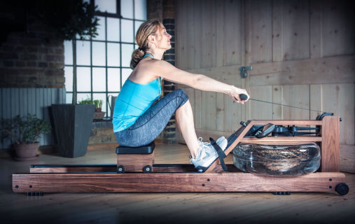 Гребной тренажер водный WaterRower Classic 300 с дисплеем S4 (материал рамы: орех)