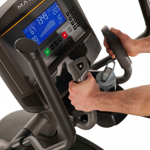 Домашний эллиптический тренажер Matrix E30 XER-V2 с сенсорным 10" тачскрин дисплеем