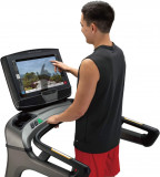 Matrix T70XUR Беговая дорожка полупрофессиональная