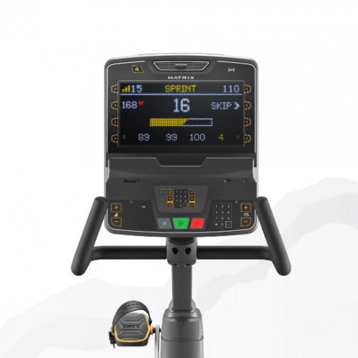 Горизонтальный велотренажер Matrix Endurance. Консоль Premium LED