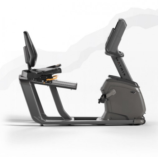 Горизонтальный велотренажер Matrix Lifestyle. Консоль LED