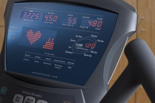 Эллиптический тренажер Octane Fitness xR6ce, LED-дисплей